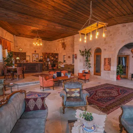 Kalsedon Cave Szálloda *