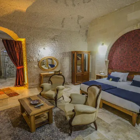 Kalsedon Cave Hotell *