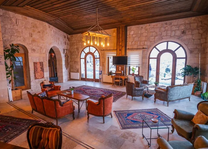 Kalsedon Cave Hotel *