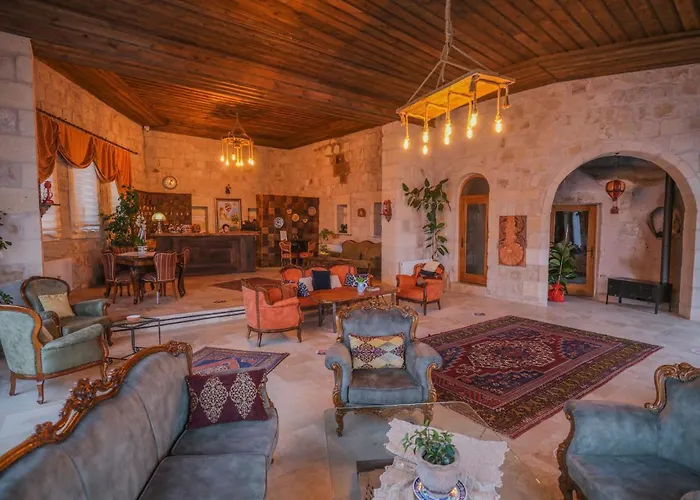 Kalsedon Cave Hotel *