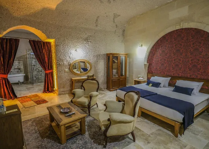 Kalsedon Cave Hotel *