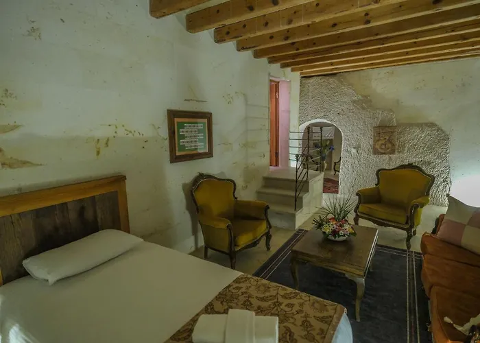 Kalsedon Cave Hotel *